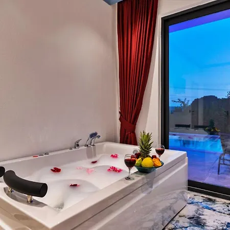Islamlar Village 2 Bedroom 9547